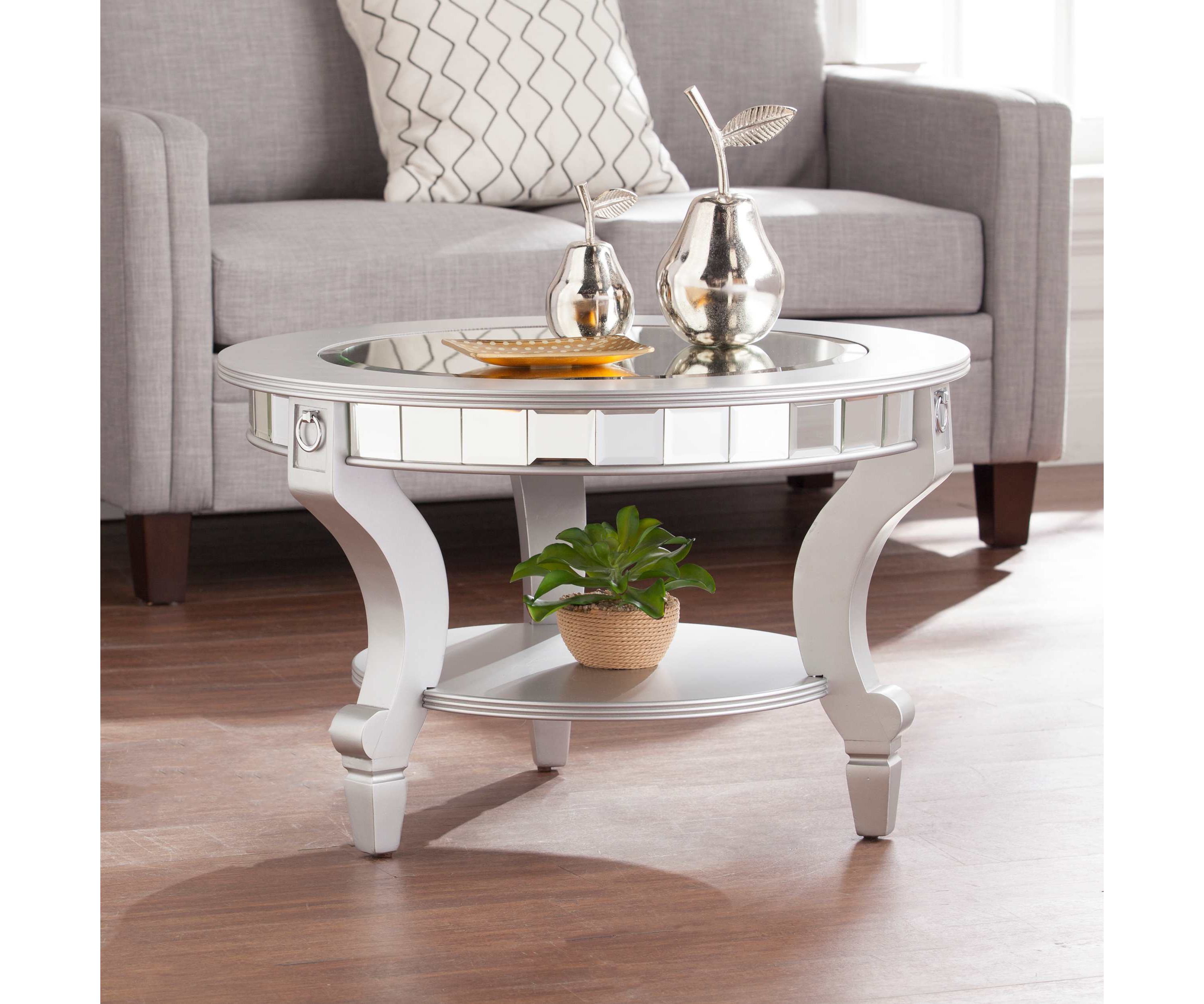 Linsay Mirrored Round Cocktail Table