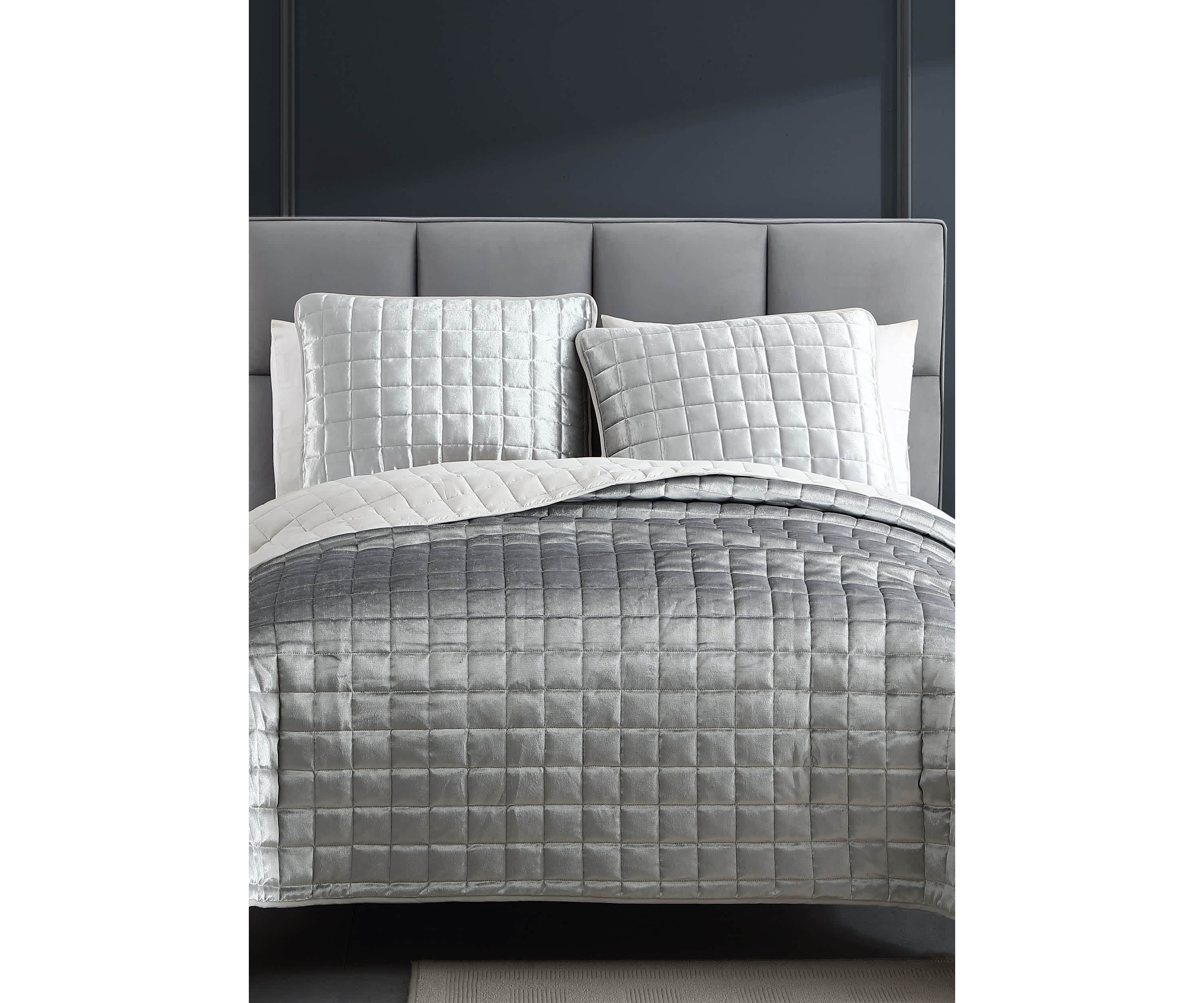 Riverbrook Home Lyndon Collection