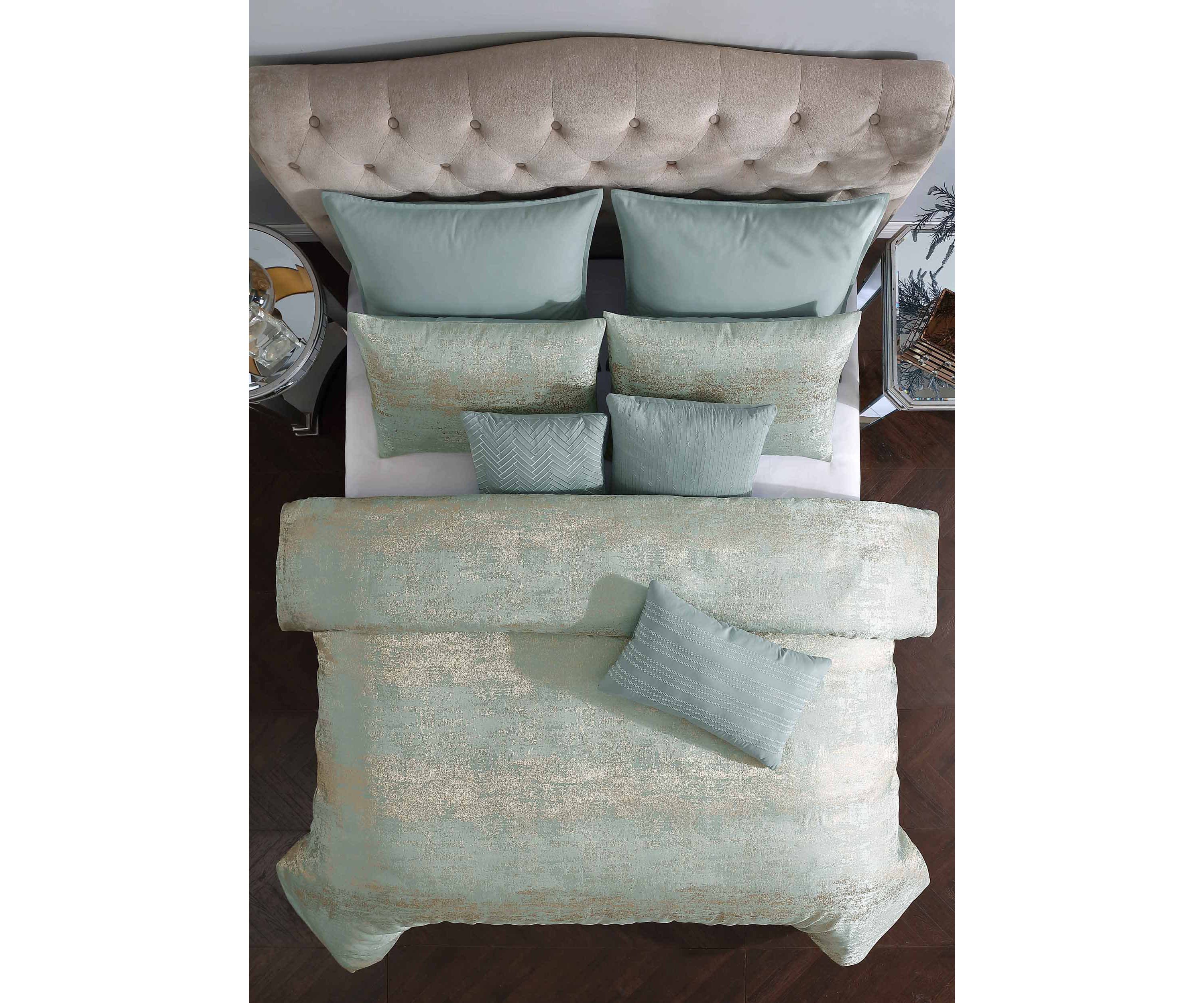 Riverbrook Home Vesta Collection