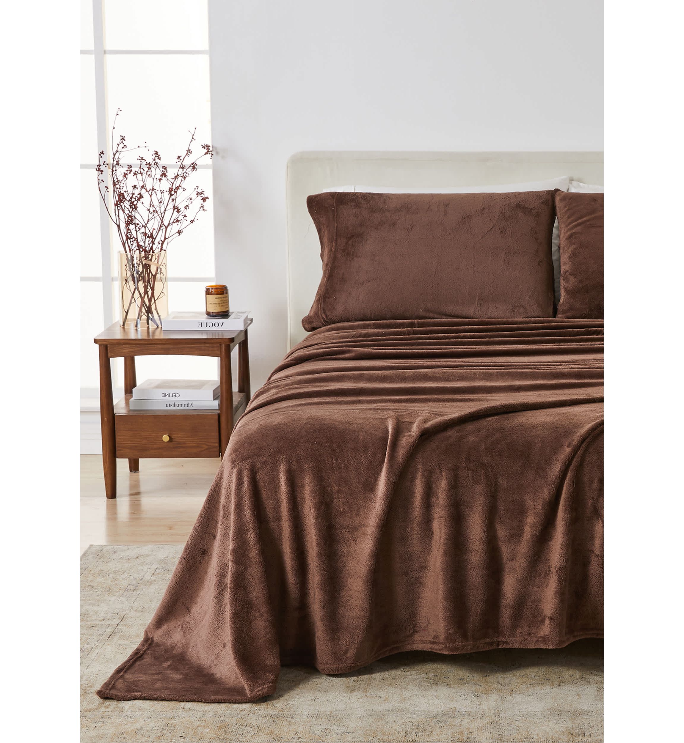 Ultra Soft Velvet Plush Solid Sheet Set
