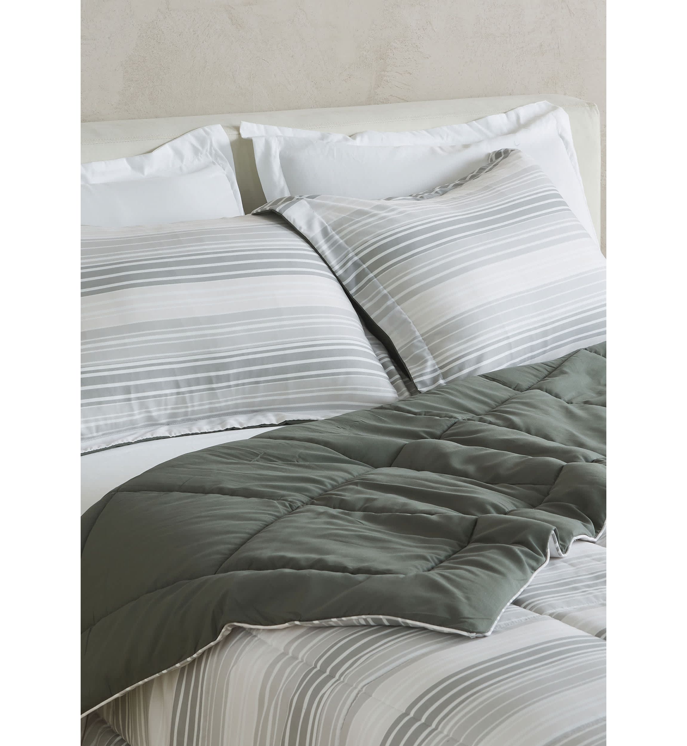 Printed Down Alternative Comforter Set
