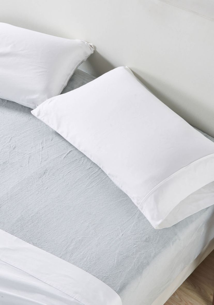 Ultra Soft Velvet Plush 1 Piece Fitted Sheet