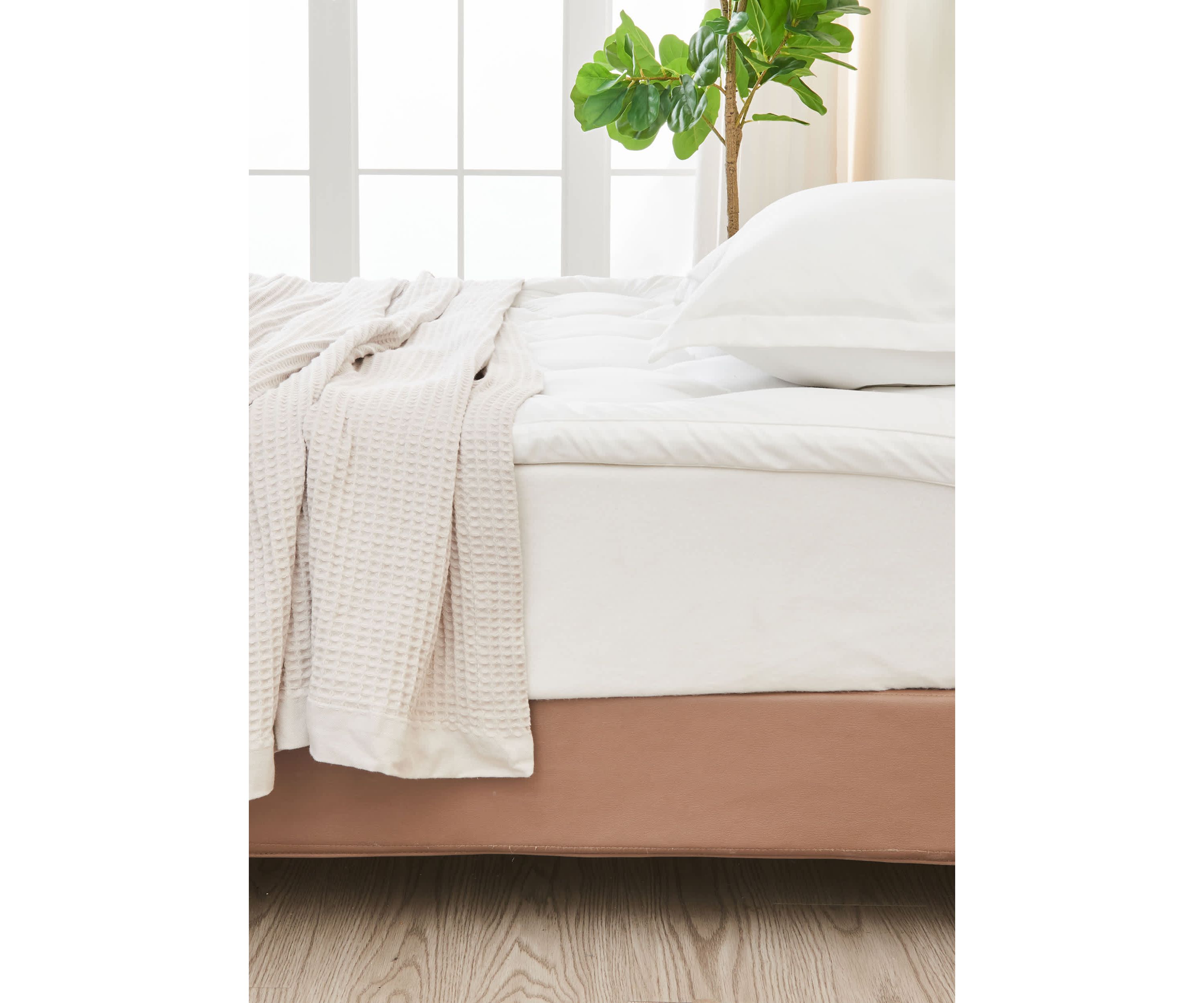 Thick Wave-Stitched Mattress Pad