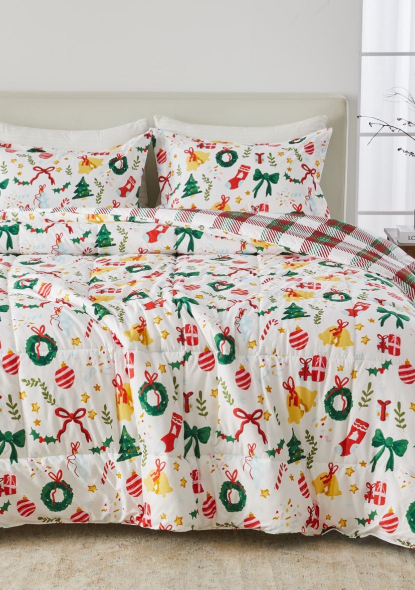 Holiday Down Alternative Comforter Set with Shams