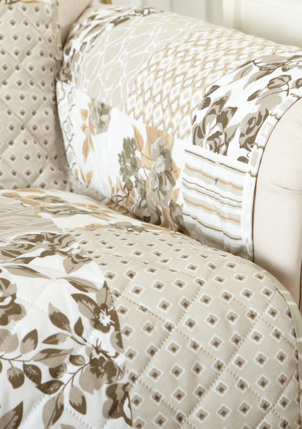 Floral Patchwork Recliner Furniture Protector