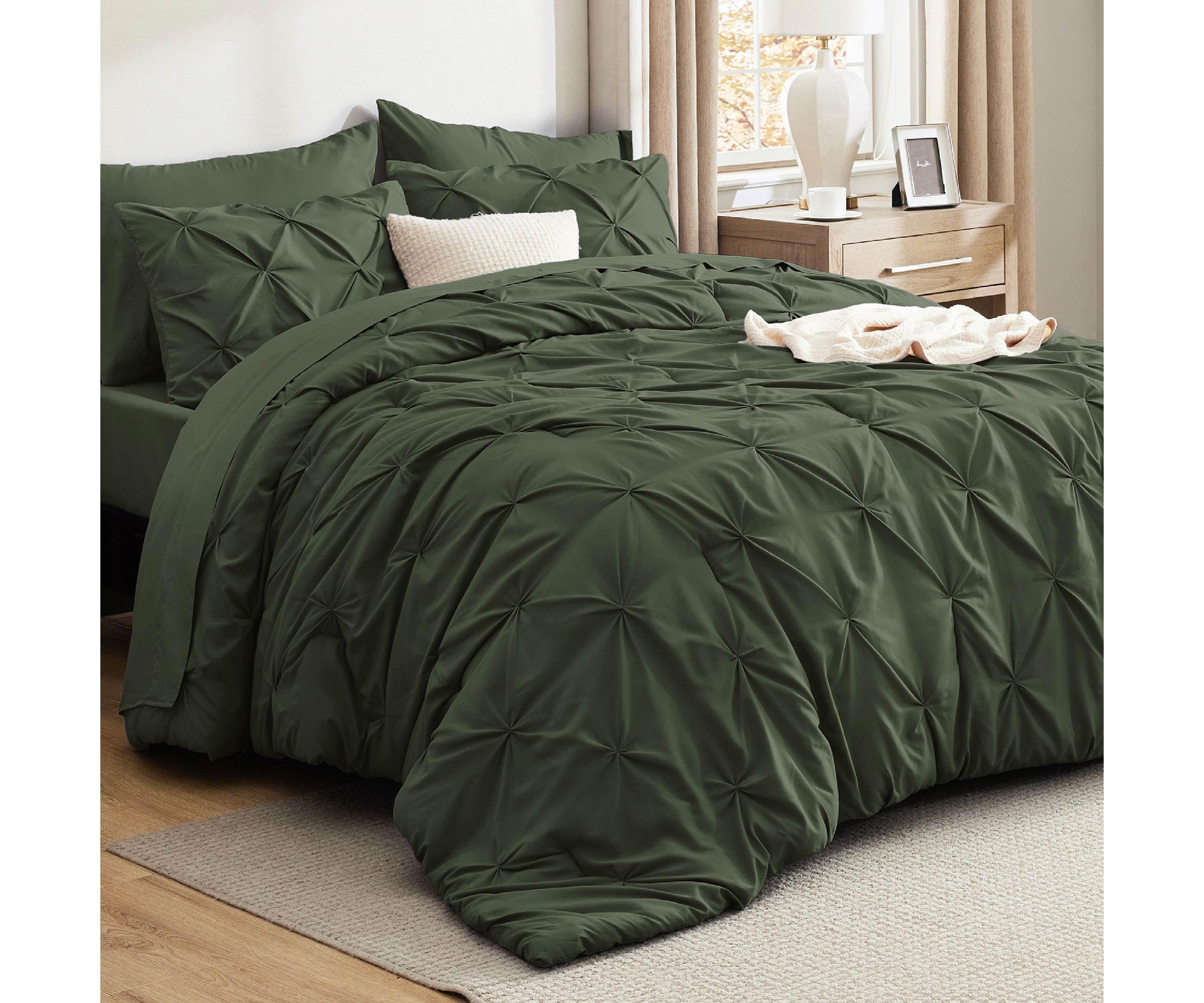 7 Piece GentleSoft™ Pintuck Comforter Bed in Bag Set