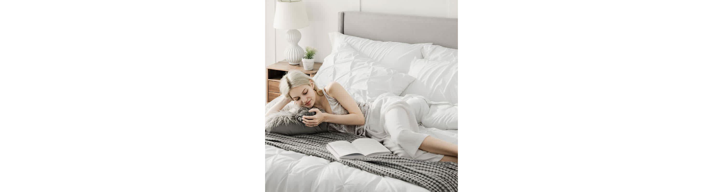7 Piece GentleSoft™ Pintuck Comforter Bed in Bag Set