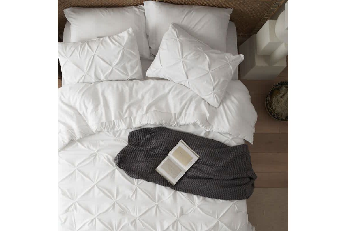7 Piece GentleSoft™ Pintuck Comforter Bed in Bag Set