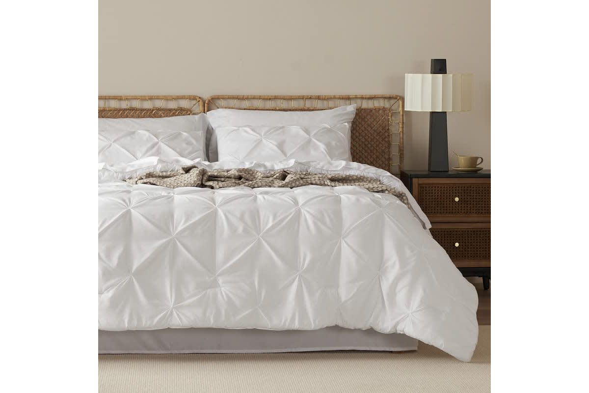 7 Piece GentleSoft™ Pintuck Comforter Bed in Bag Set