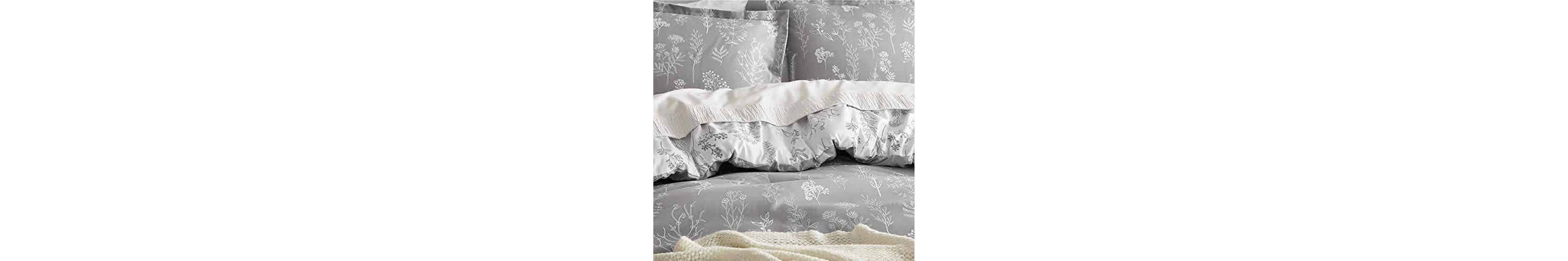 Bedsure Queen Comforter Set - Grey Bed Set, 3 Pieces Cute Floral Bedding, 1 Soft Reversible Botanical Flowers Comforter and 2 Pillow Shams
