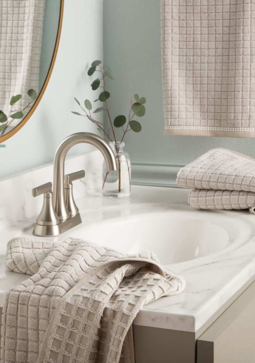 TOWN & COUNTRY LIVING 4-Piece Textured Windowpane Blue Hand Towel Set