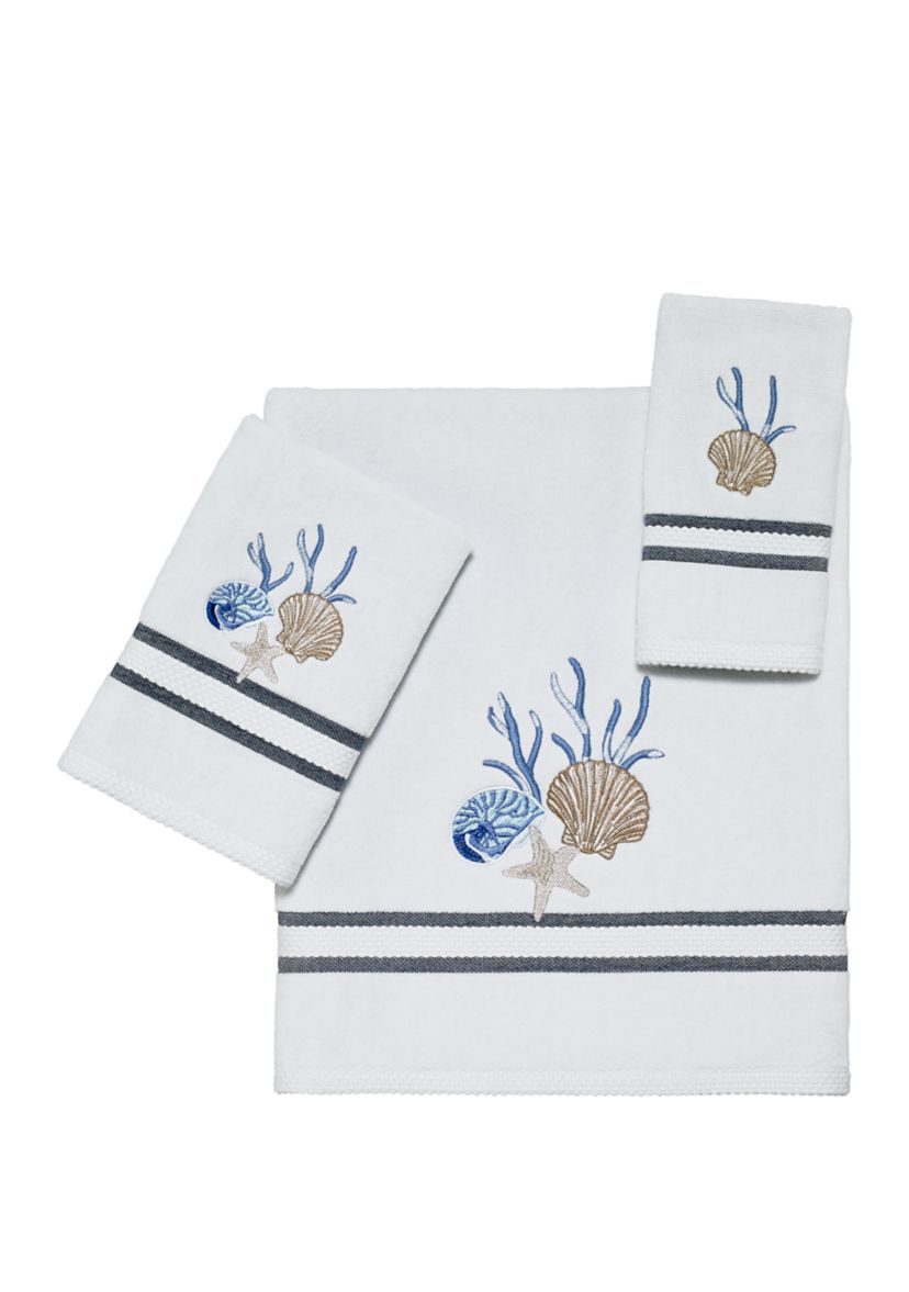 27 in x 50 in Blue Lagoon Bath Towel