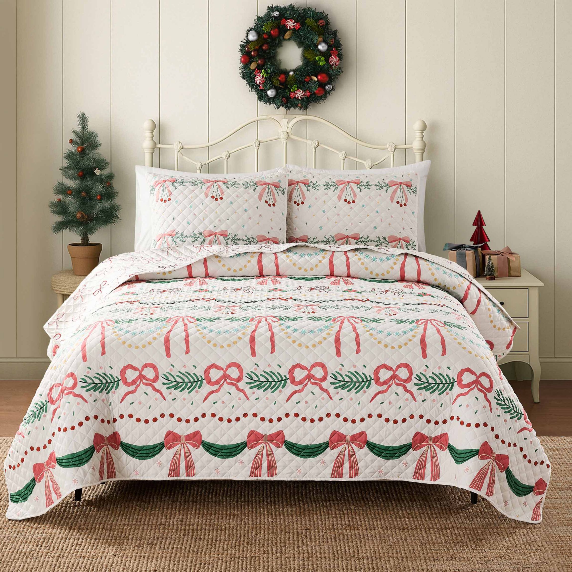 Bows & Branches Twin Quilt Set