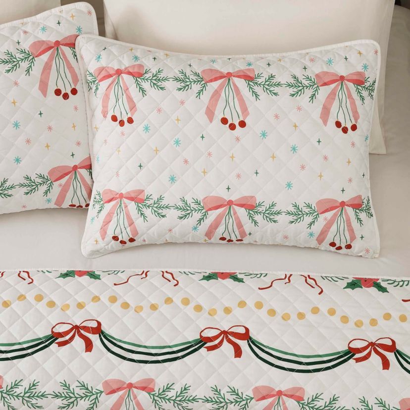 Bows & Branches Twin Quilt Set