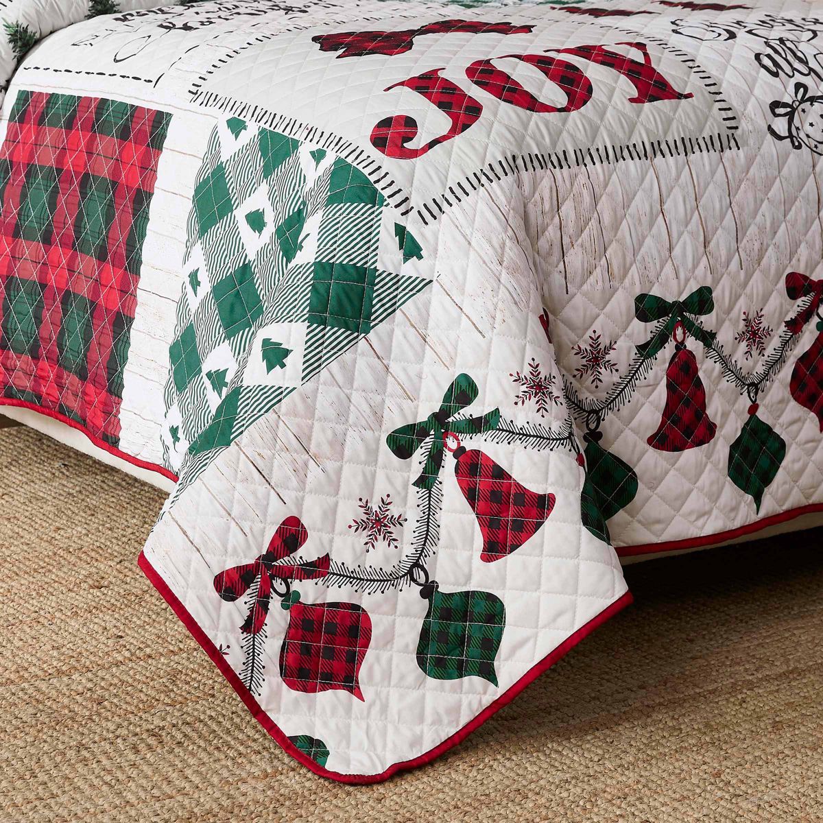 Patchwork Plaid Reversible Quilt Set