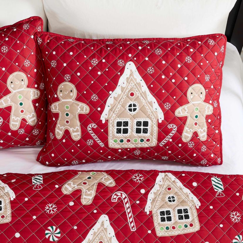 Holiday Lane Full/Queen Quilt Set