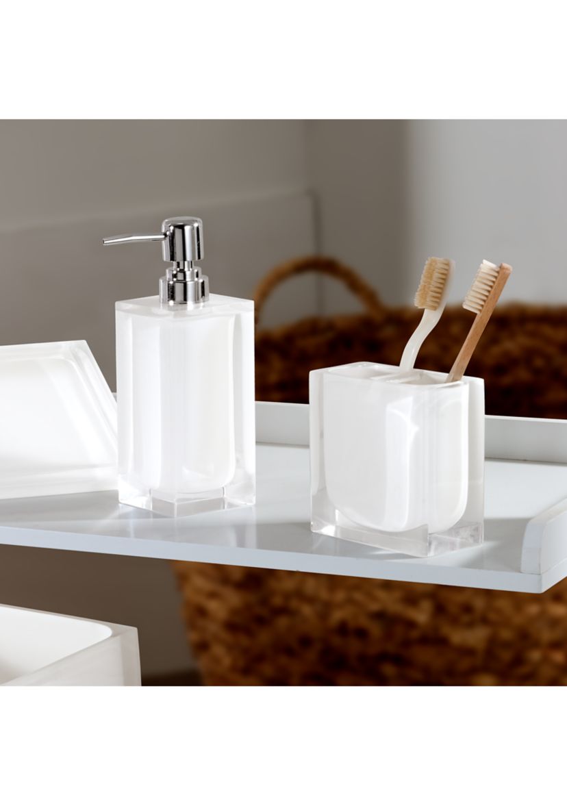 Izod Marina White Lotion Pump