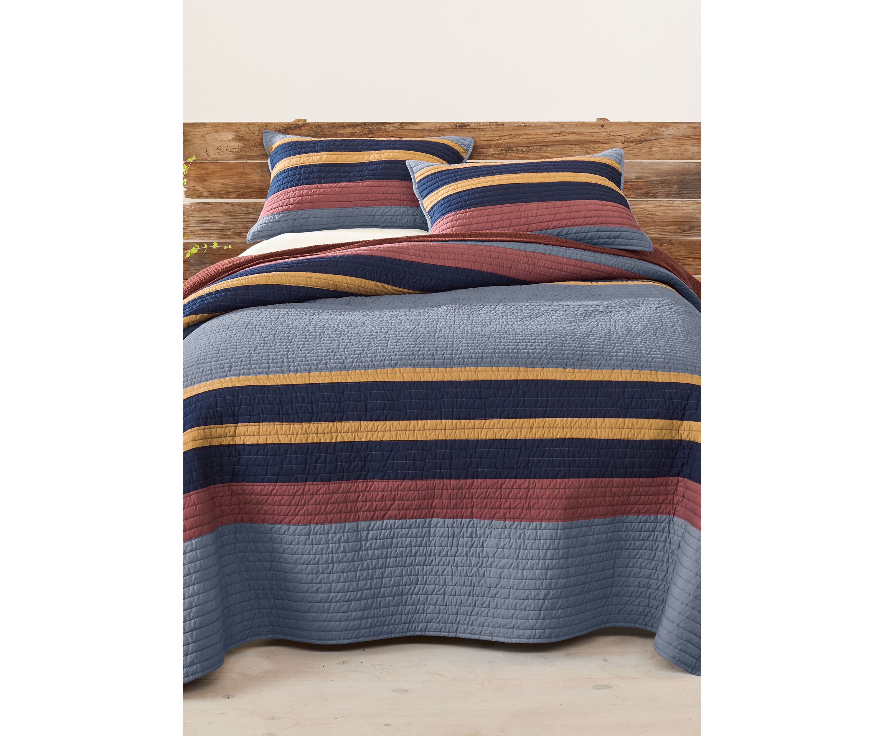 Yakima Camp Quilt Set