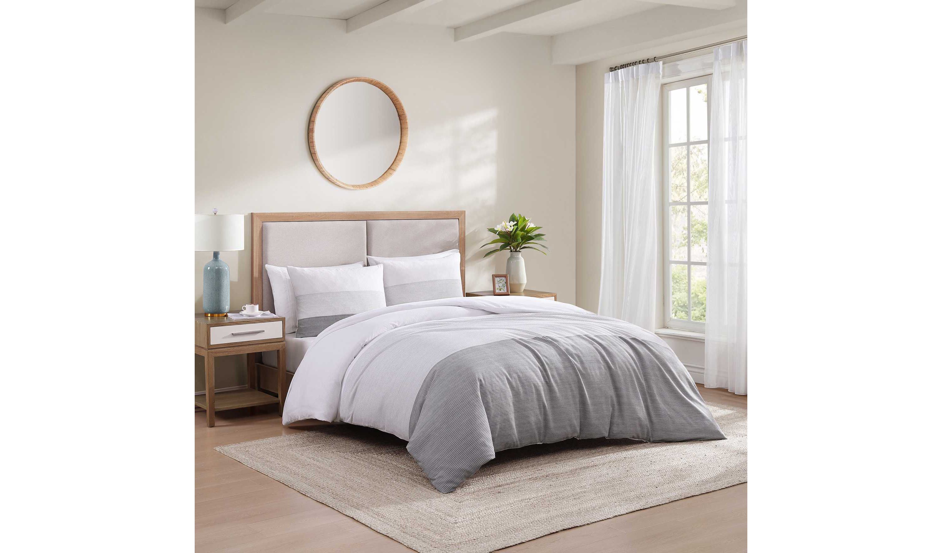 Montauk Seersucker Cotton Comforter Set