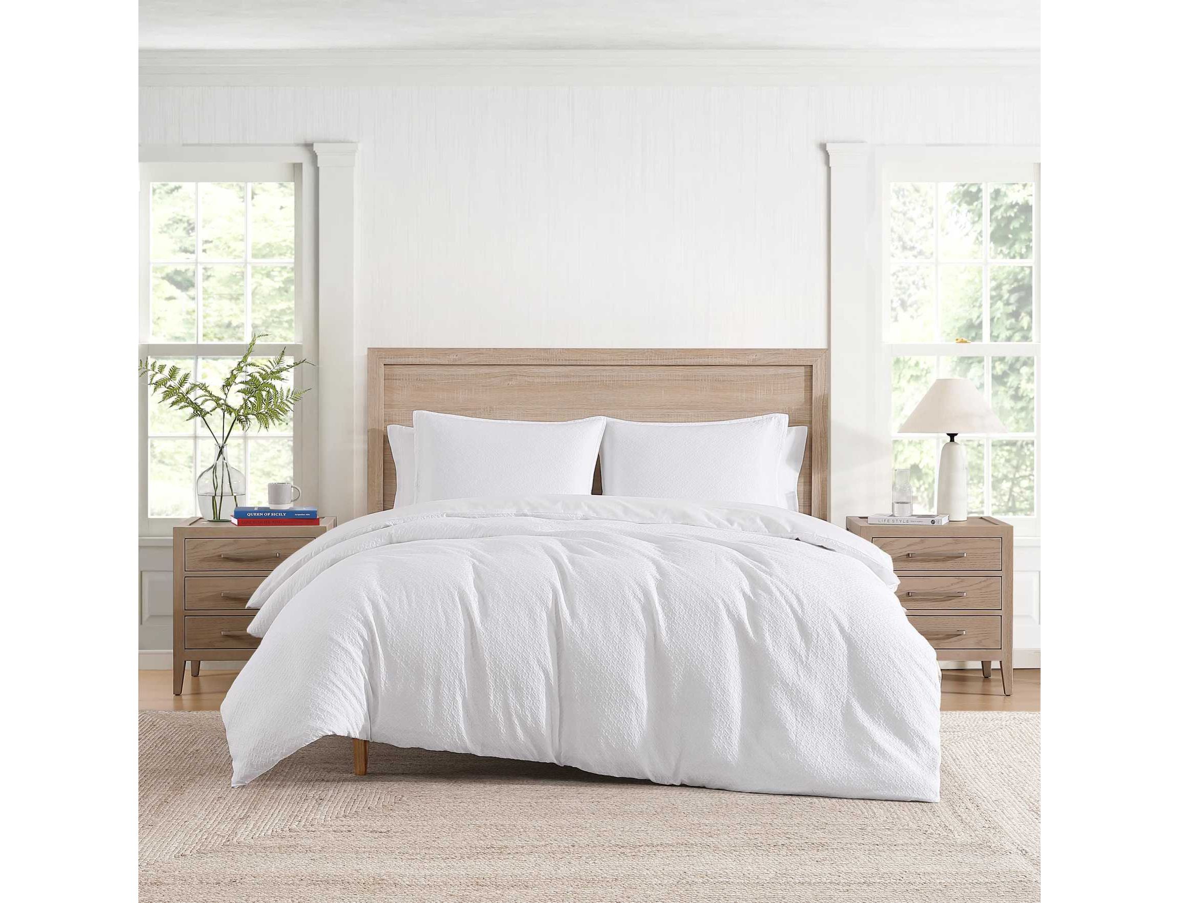 Monogram Matelasse Cotton Comforter Set
