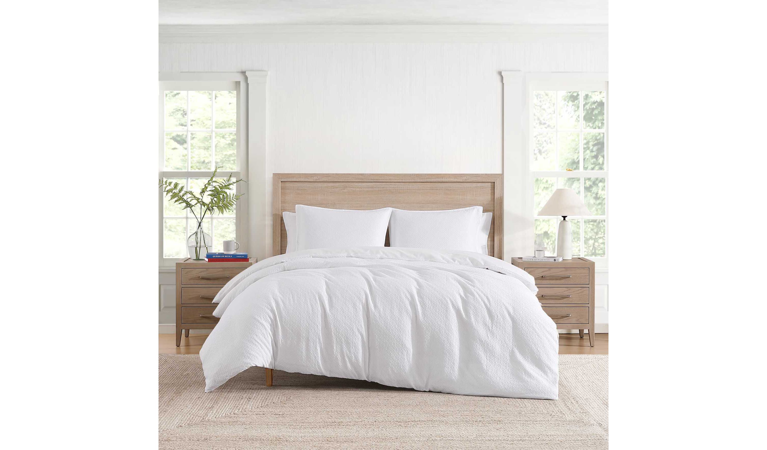 Monogram Matelasse Cotton Comforter Set