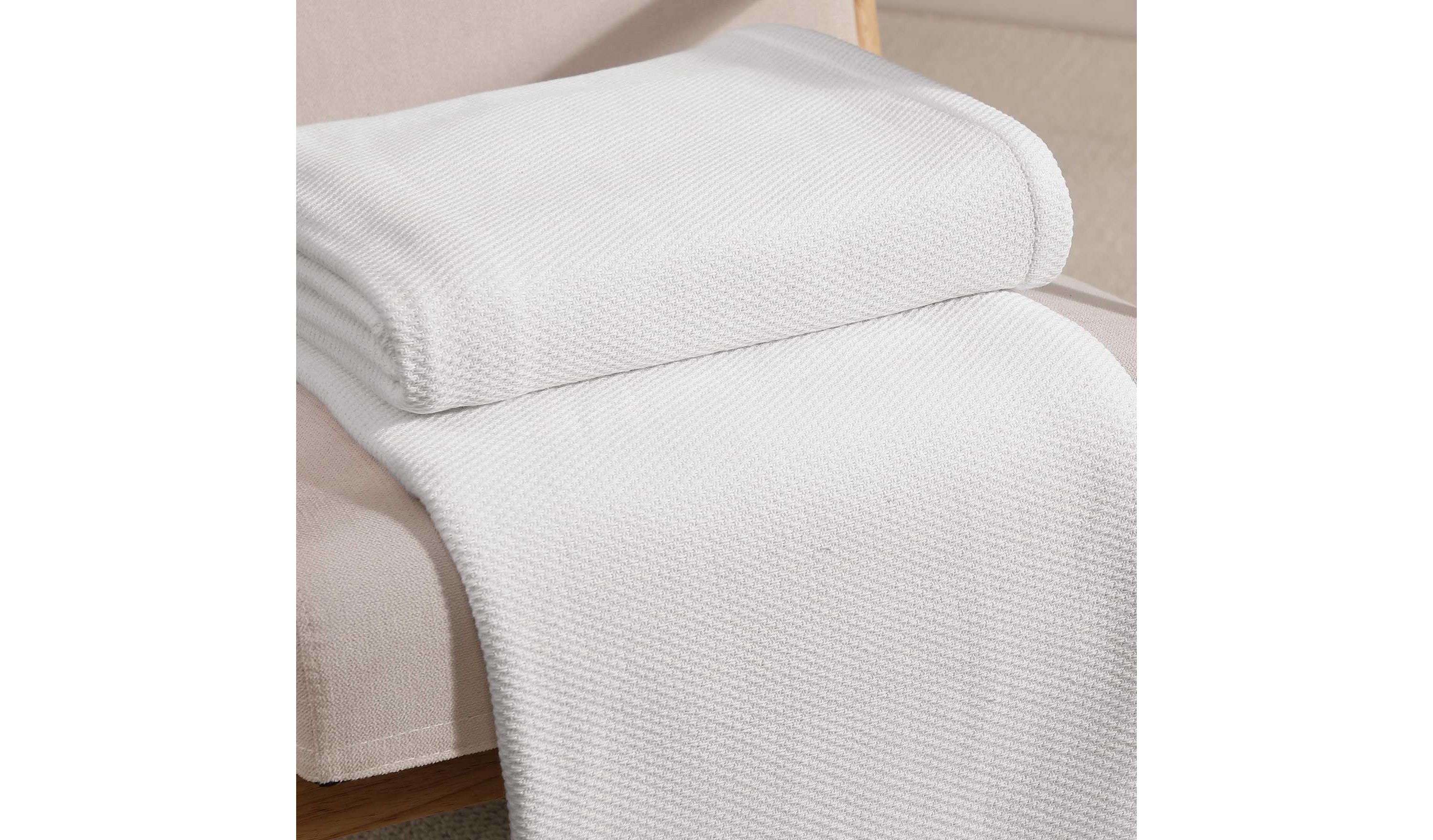 Solid Pique Cotton Blanket