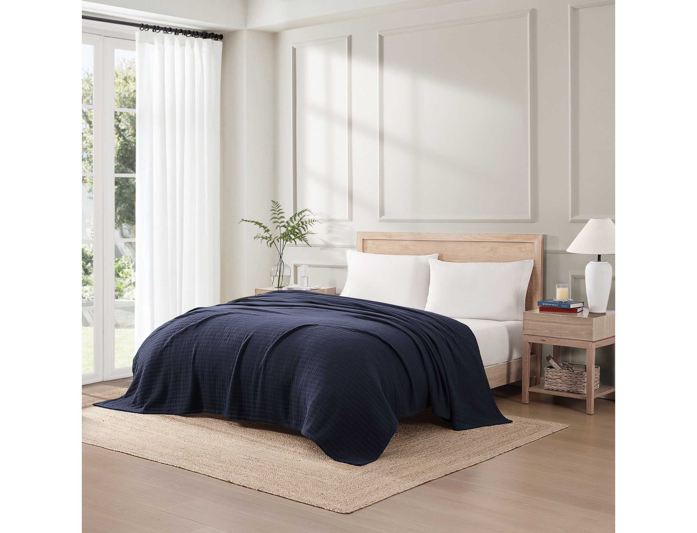 Essential Weave Cotton Blanket