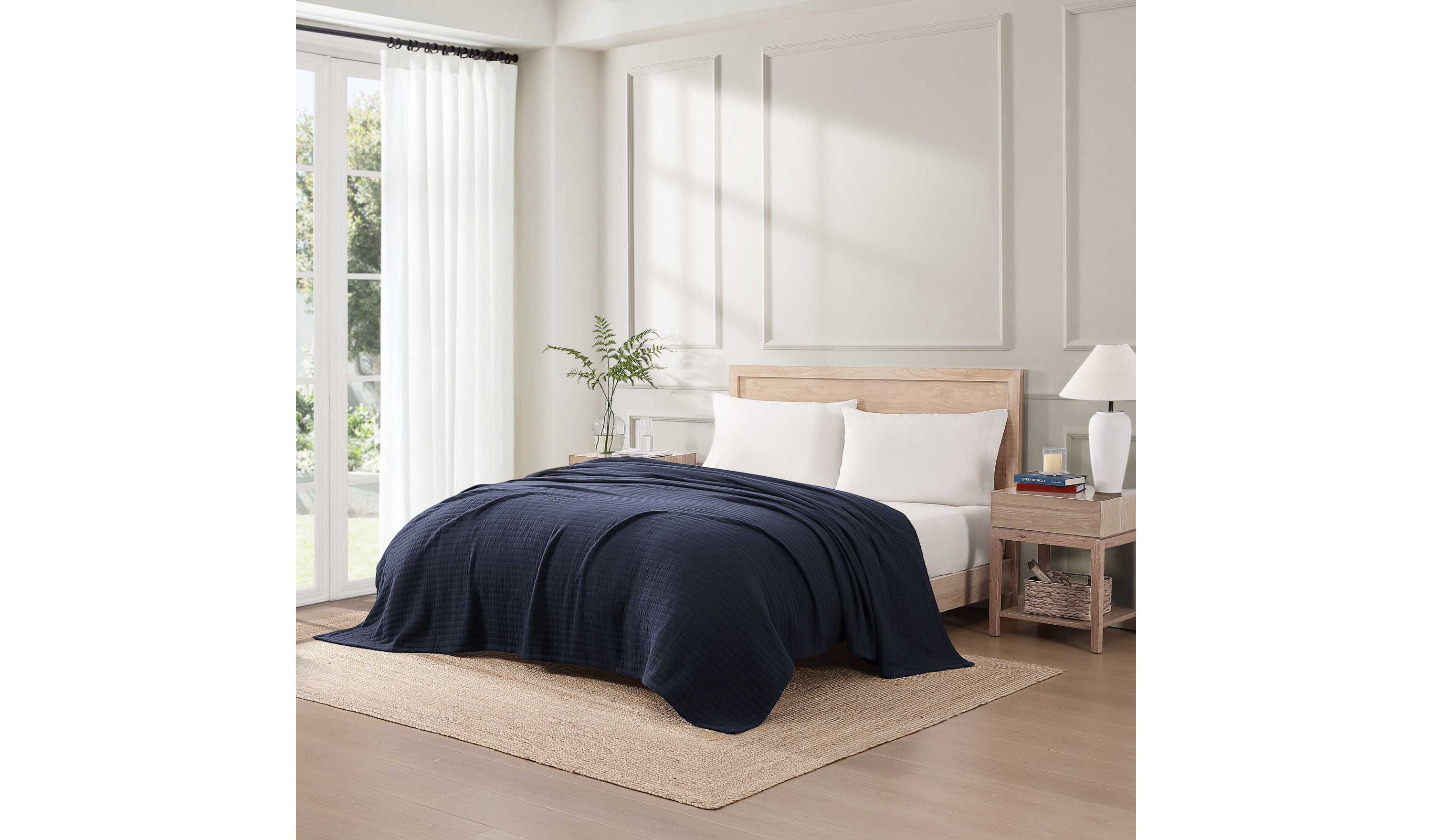 Essential Weave Cotton Blanket