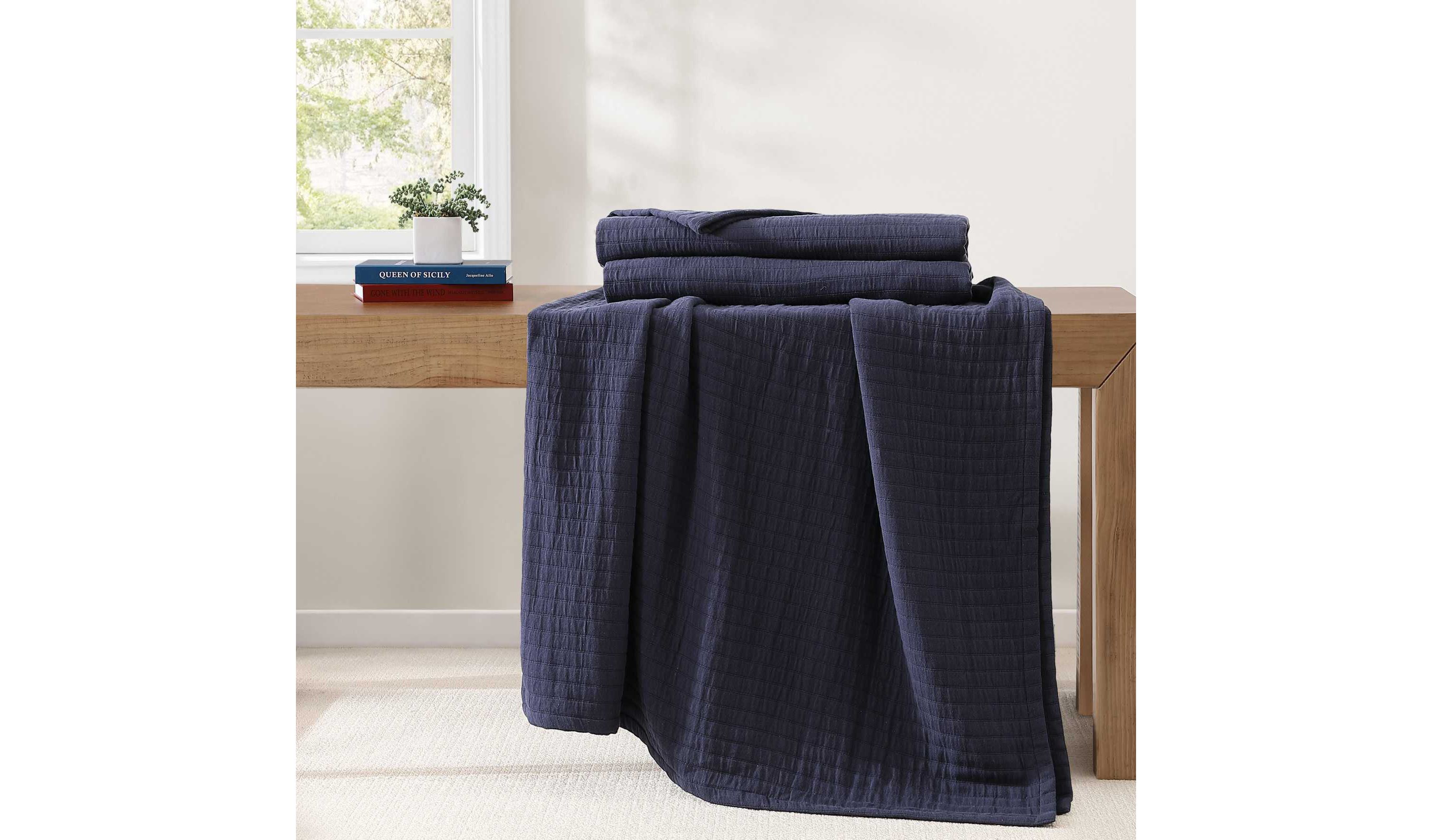 Essential Weave Cotton Blanket