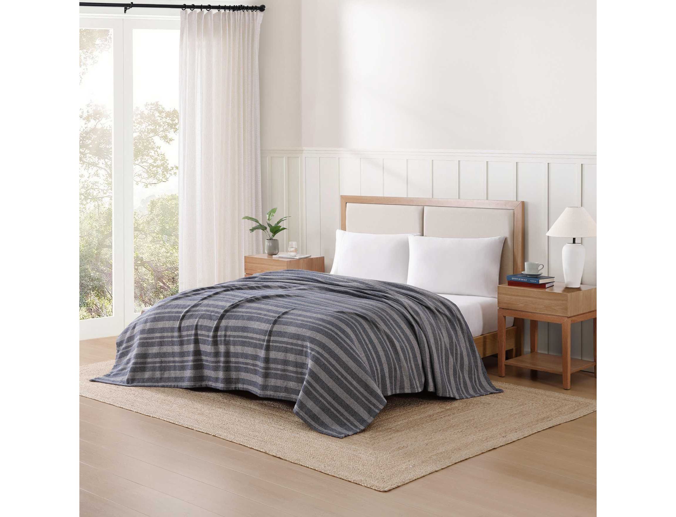 Harbor Stripe Cotton Blanket