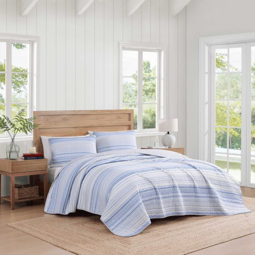 Bold Stripe Textured Cotton Quilt Set