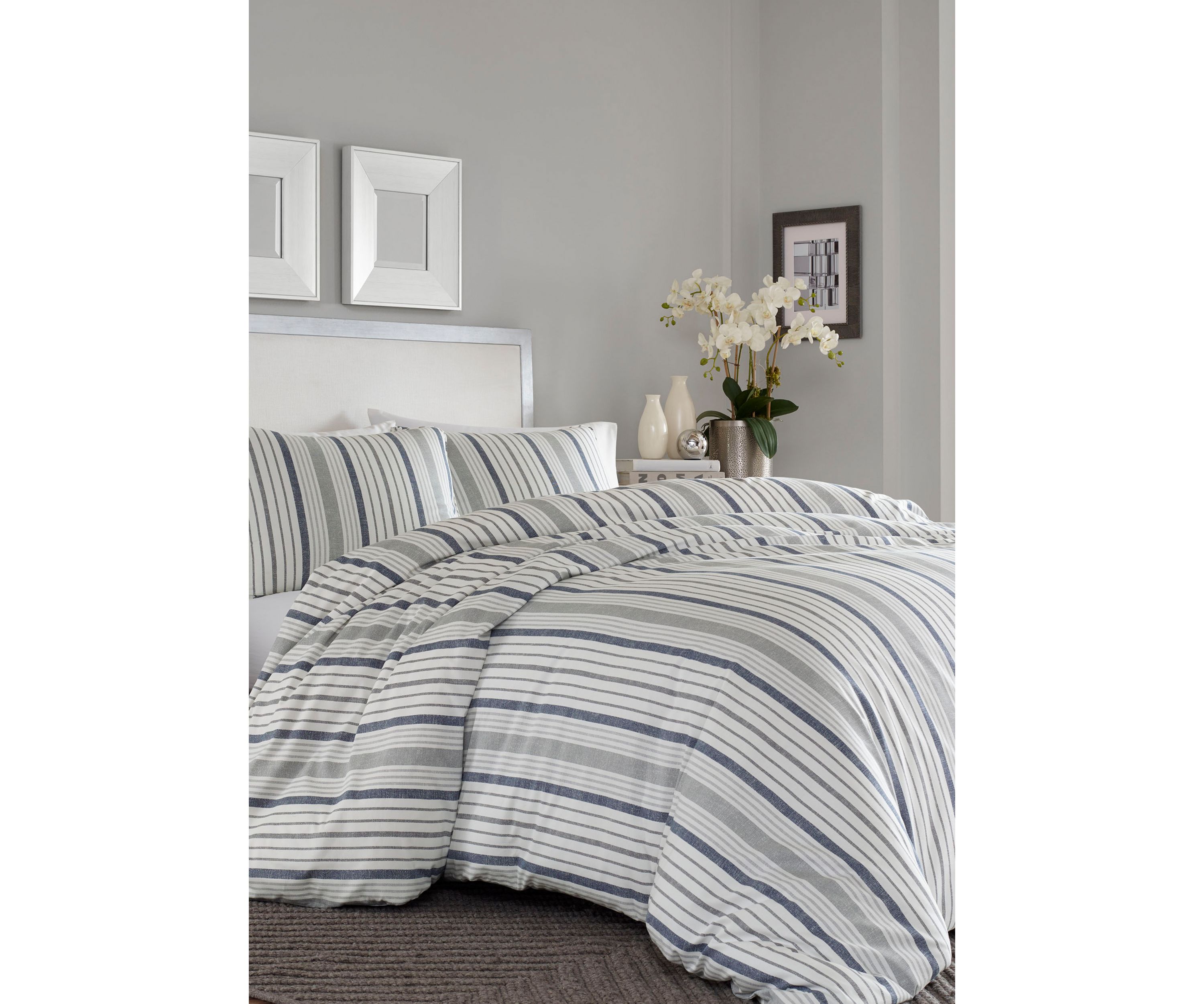 Conrad King Comforter Set