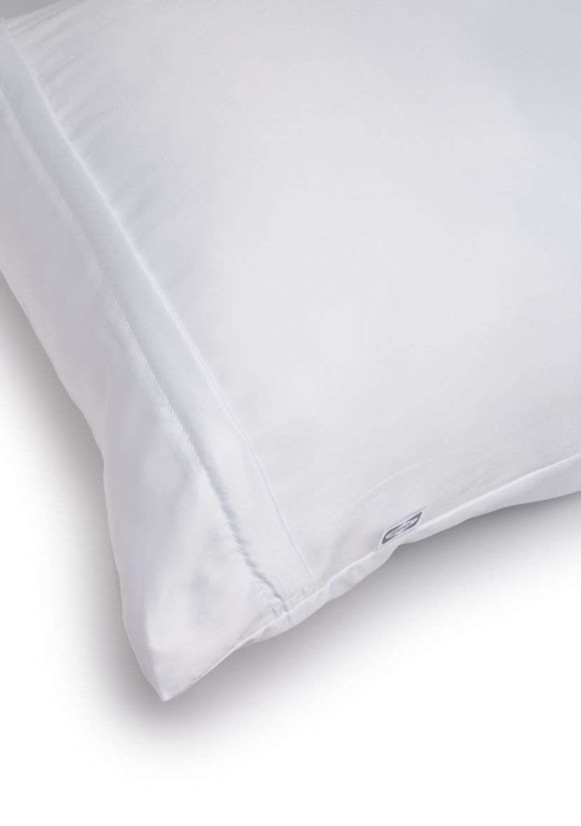 Satin with Aloe Zipper Pillow Protector