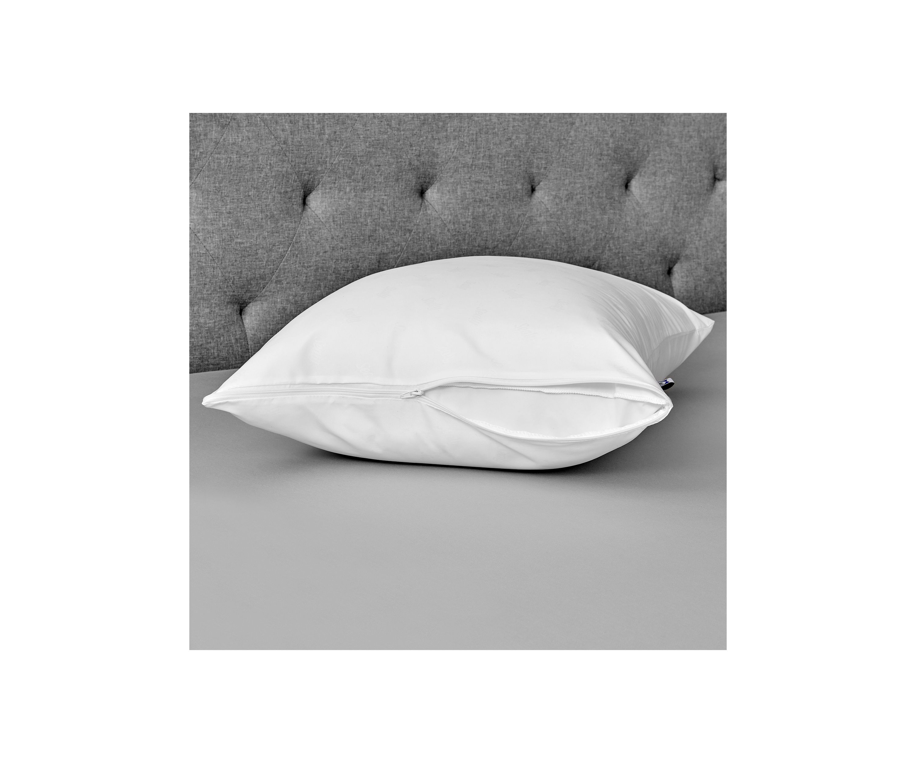  Soft Comfort Zippered Pillow Protector 