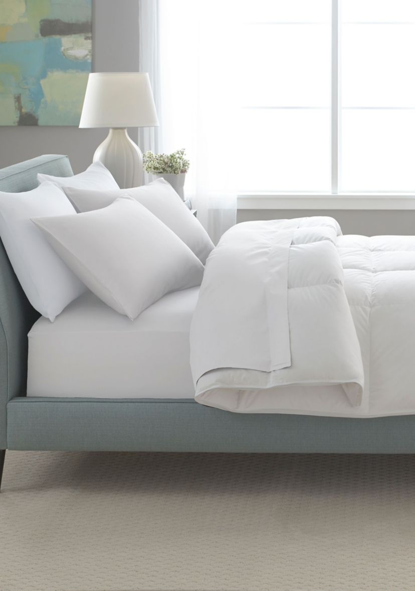 300 Thread Count Down Alternative Comforter