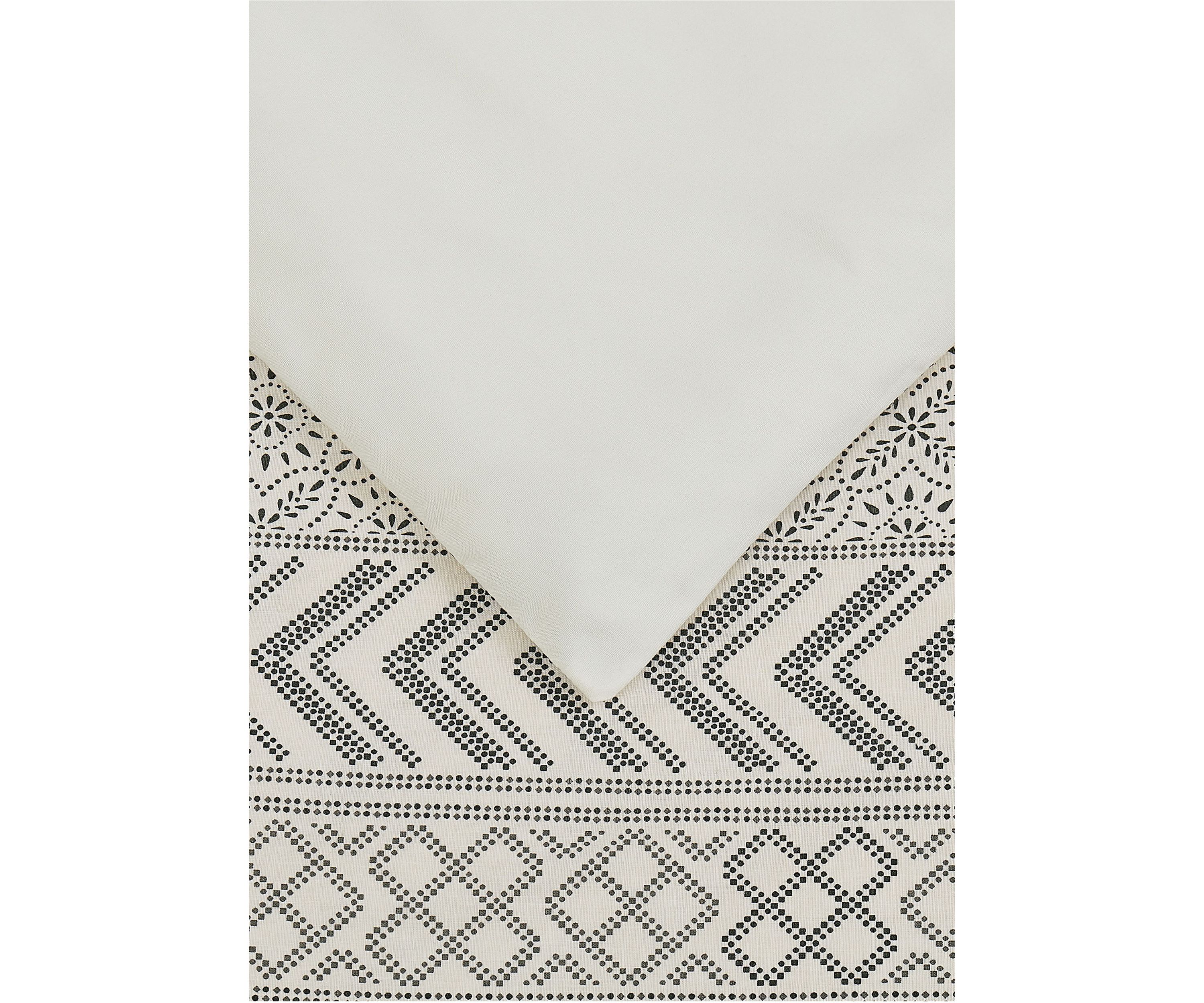 Chase Comforter Set