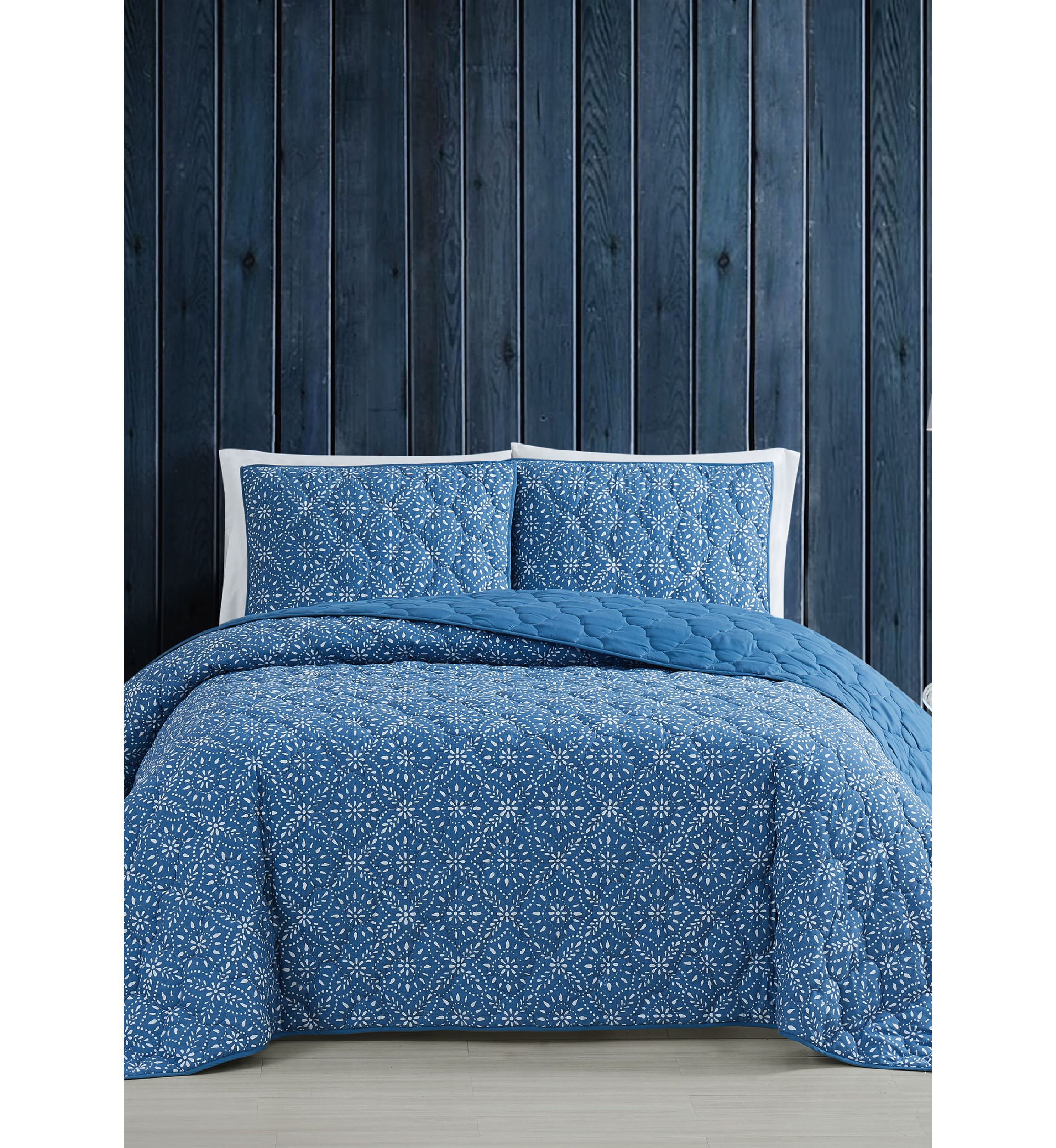 Katrine Quilt Set