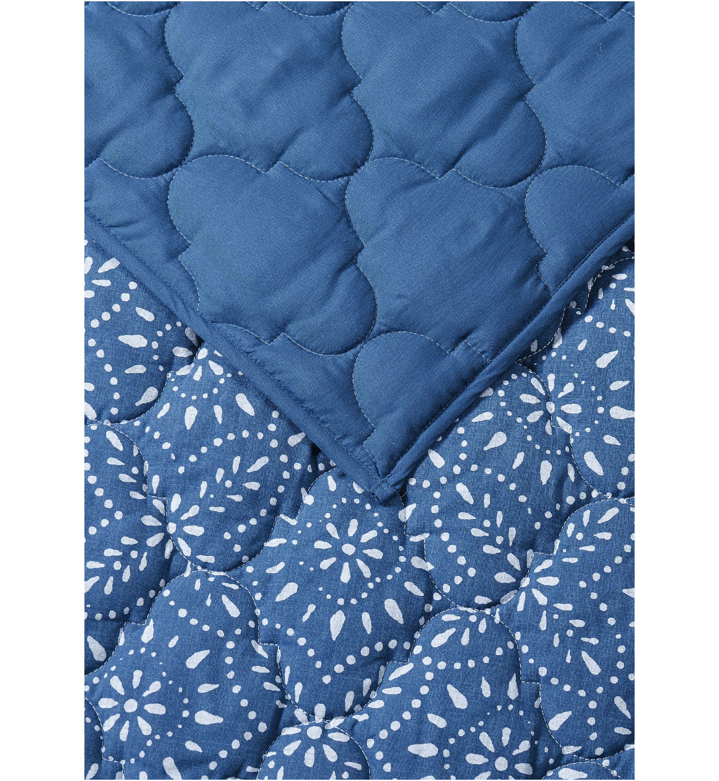 Katrine Quilt Set