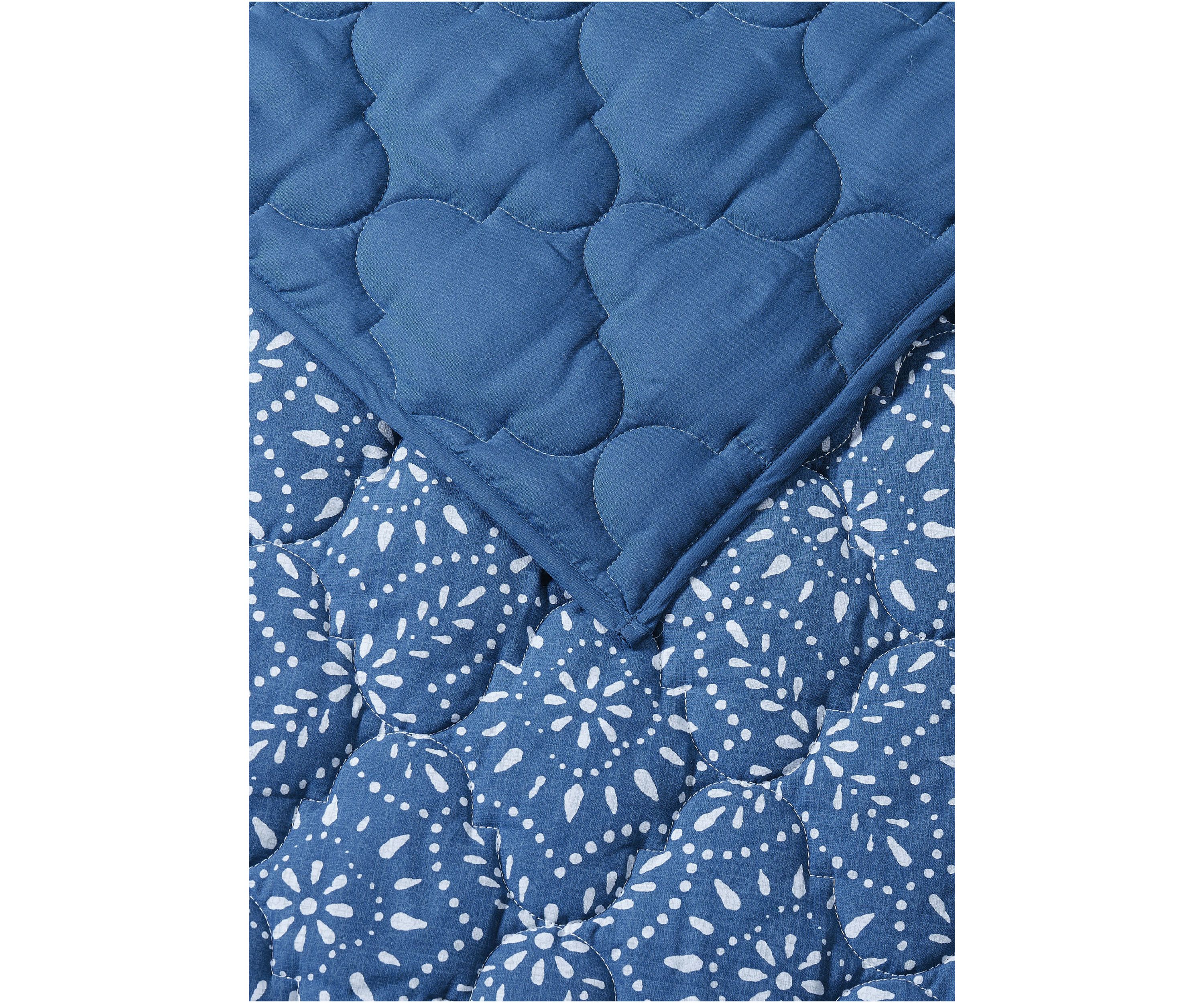 Katrine Quilt Set