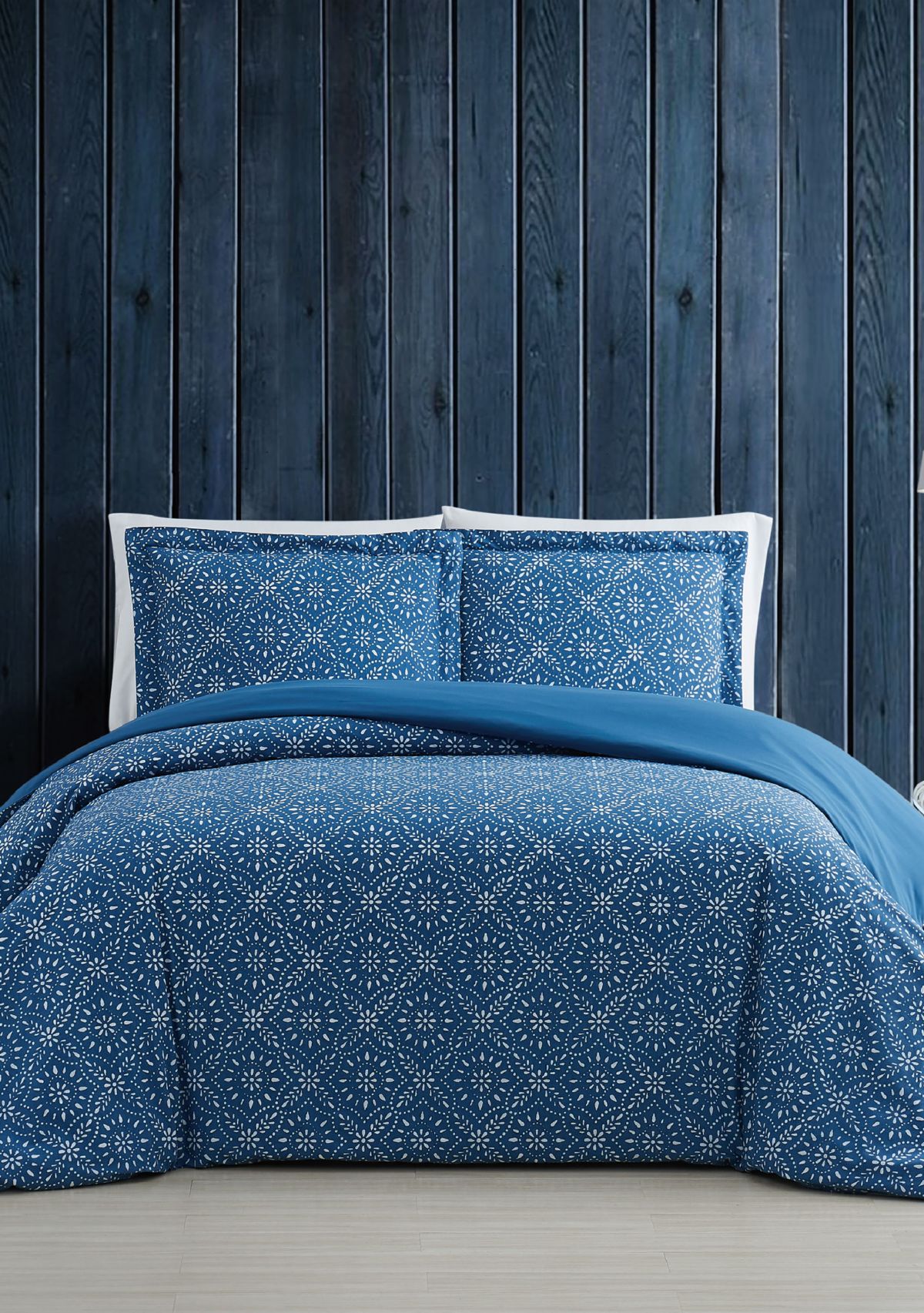 Katrine Comforter Set