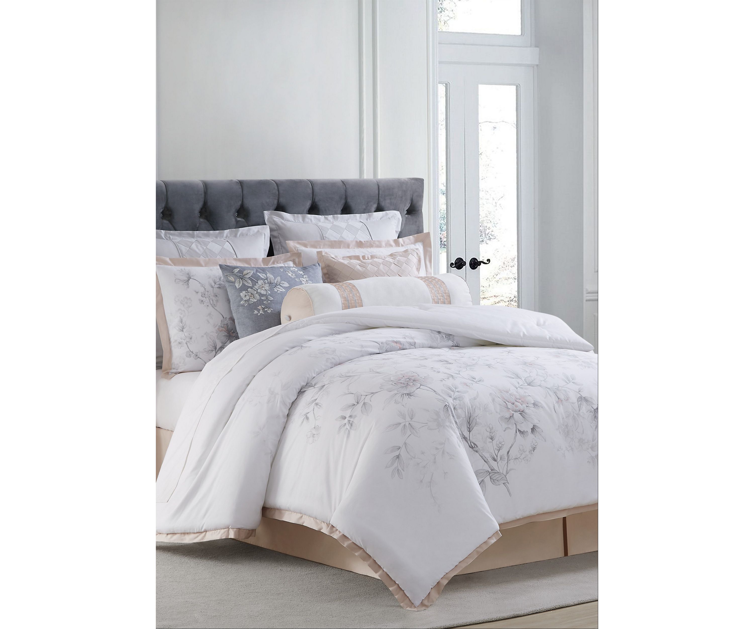 Riva Comforter Set