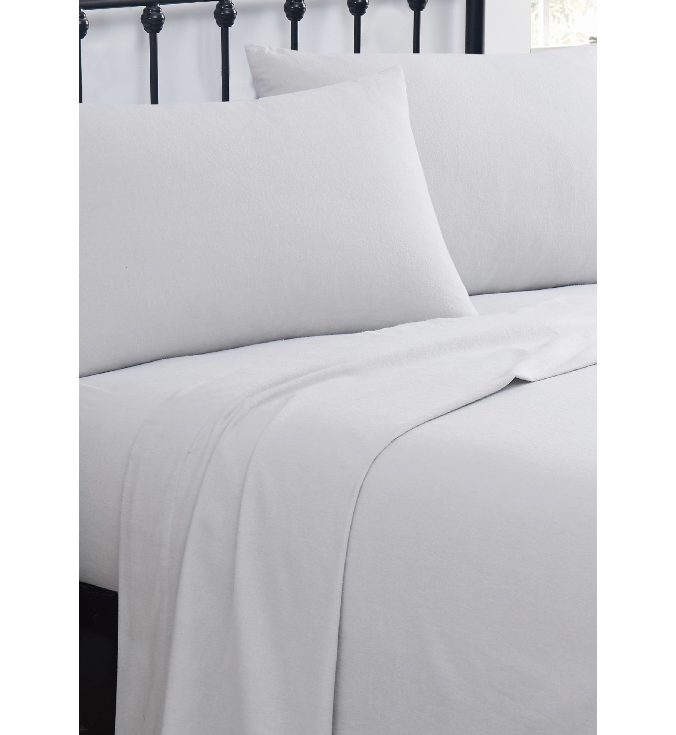 Solid Flannel Sheet Set