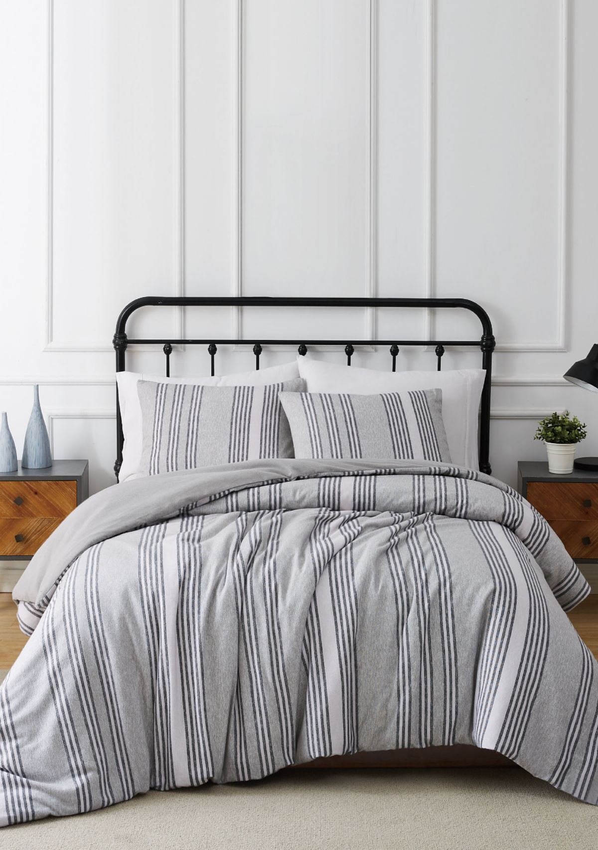 Kiel Stripe Flannel Comforter Set