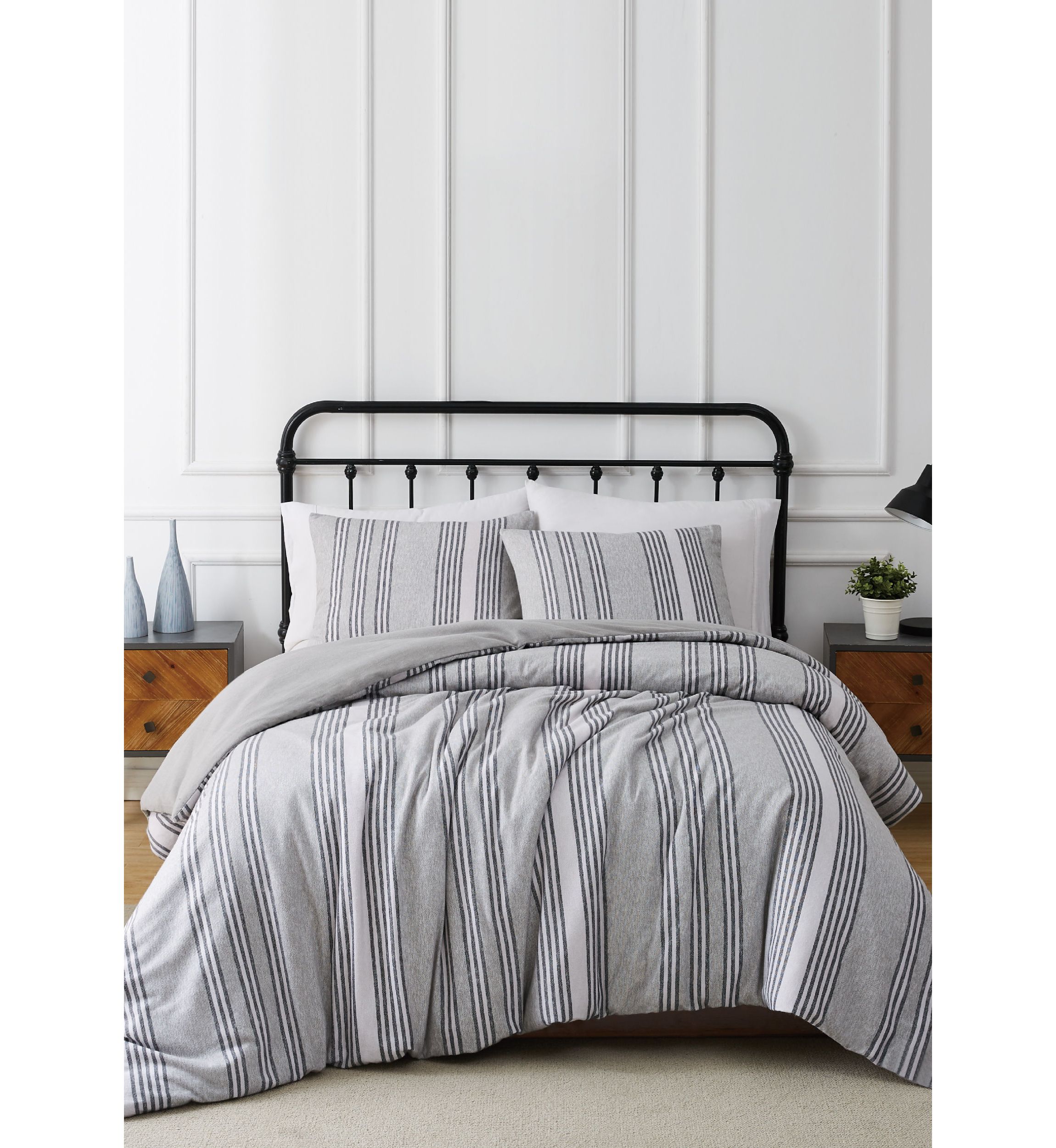 Kiel Stripe Flannel Comforter Set