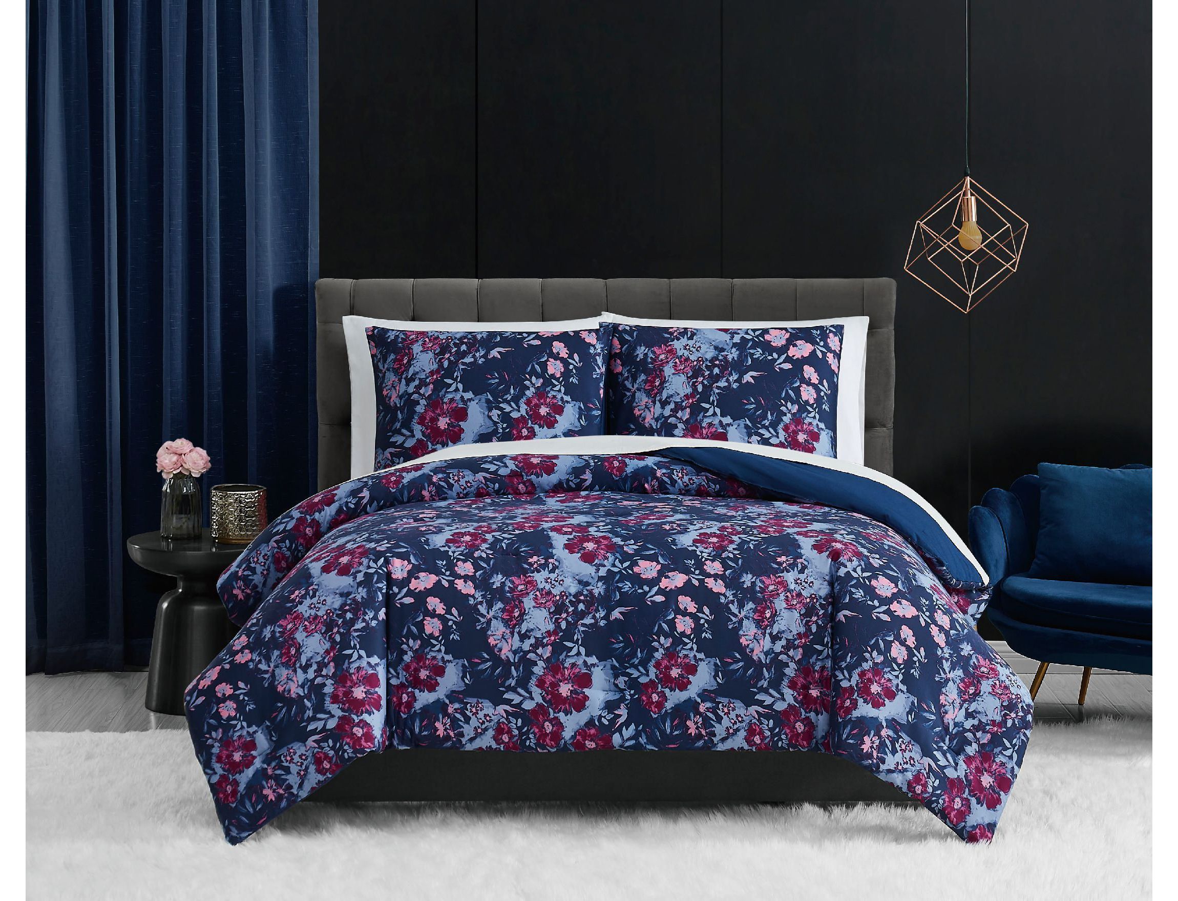 Badgley Mischka Home Midnight Garden 3 Piece Full/Queen Comforter Set