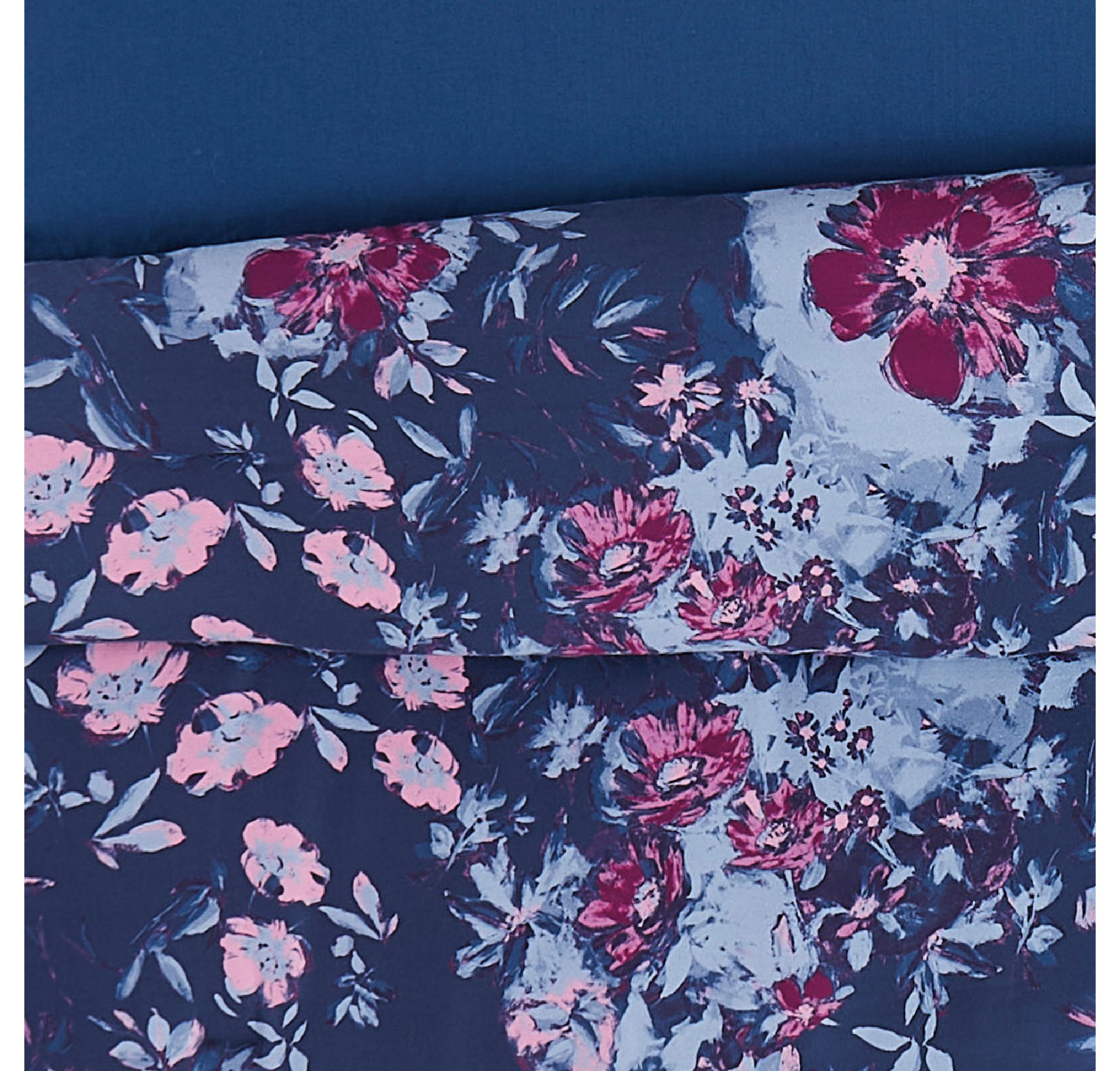 Badgley Mischka Home Midnight Garden 3 Piece Full/Queen Comforter Set