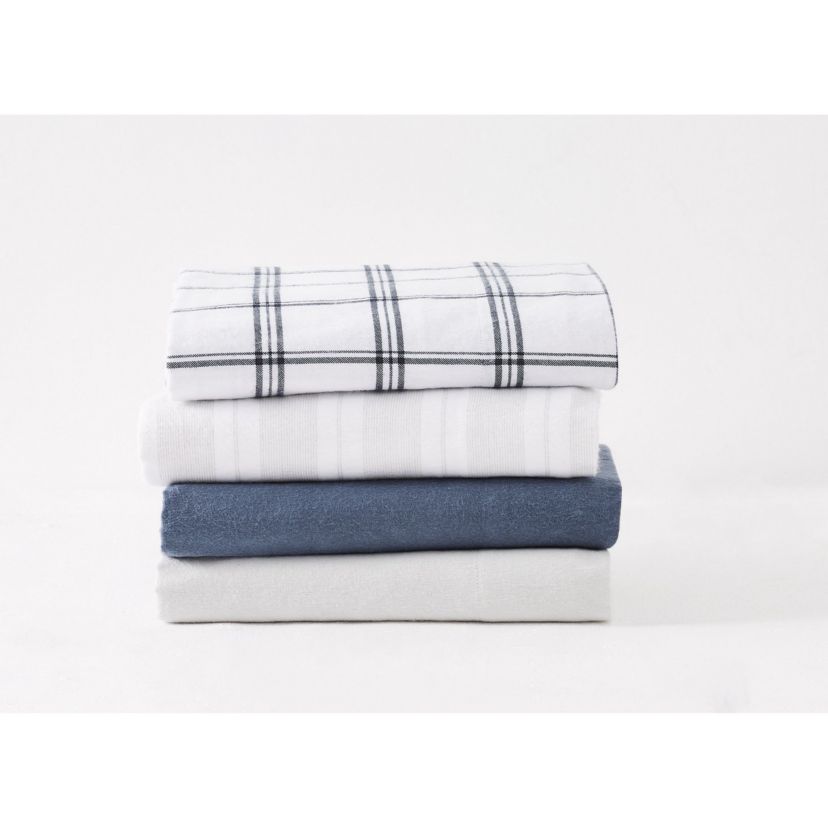 Truly Soft Solid Green King Flannel Sheet Set