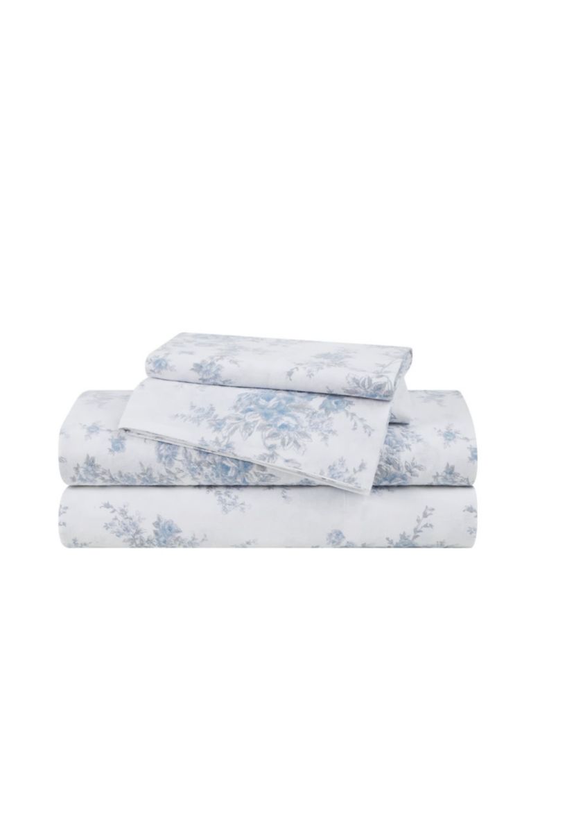 The Farmhouse by Rachel Ashwell British Rose Queen 4 Piece Sheet Set