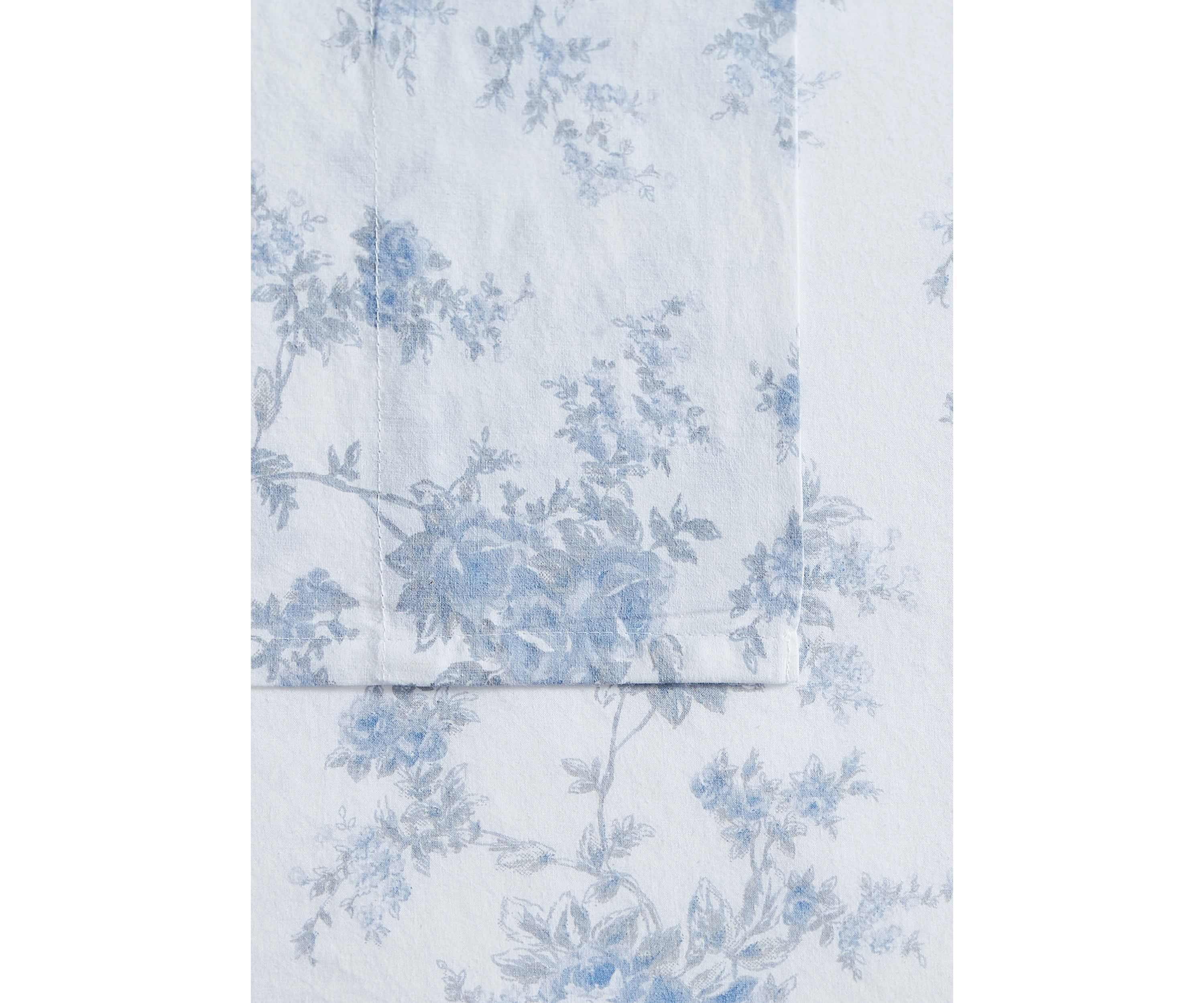 The Farmhouse by Rachel Ashwell British Rose Queen 4 Piece Sheet Set