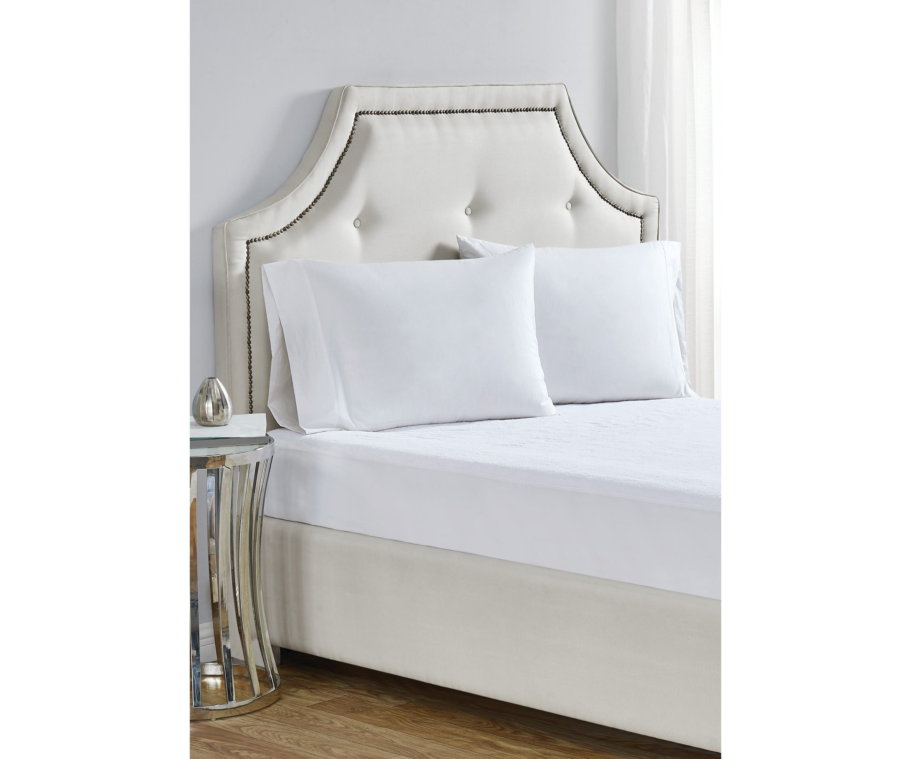 London Fog Premium Waterproof Hypoallergenic Twin XL Mattress Protector